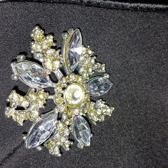 NWT Black 2pc skirt set with sequins and rhinestones - Picture 2 of 12